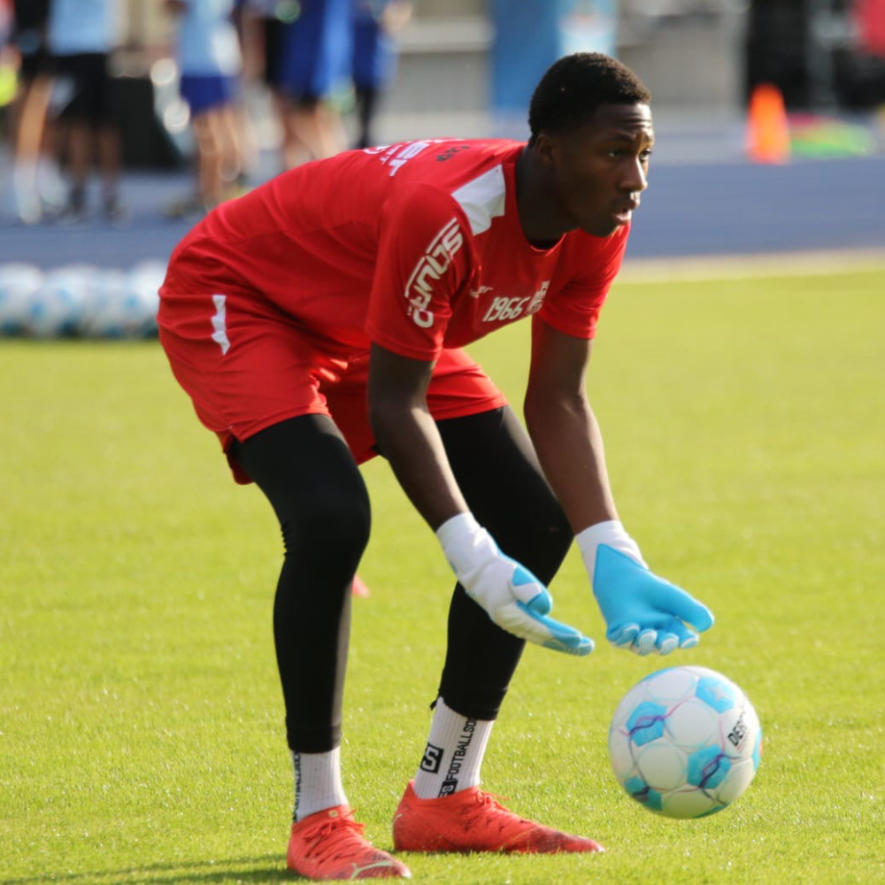 Manu - FC Rot Weiss Erfurt im Aquaneo